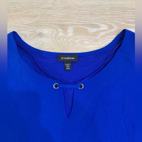Le Chateau Tunic Blouse ¾ sleeves. Blue. Size Medium - Picture 2 of 7